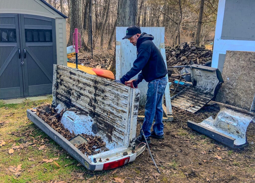 Junk Removal 1 Clearing Backyard 1 2